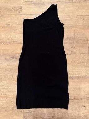 House of Harlow 1960 One-Shoulder Black Ribbed Midi Dress – Size Medium